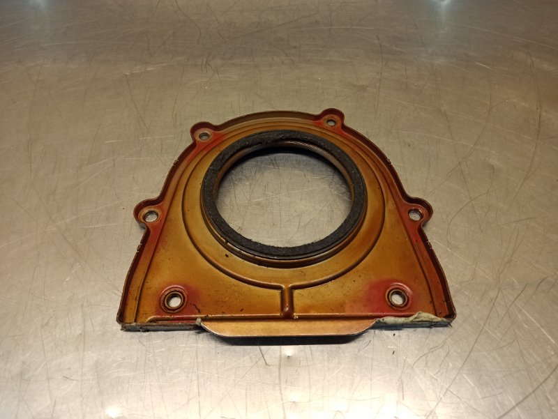 крышка двигателя, 400 рублей, Екатеринбург