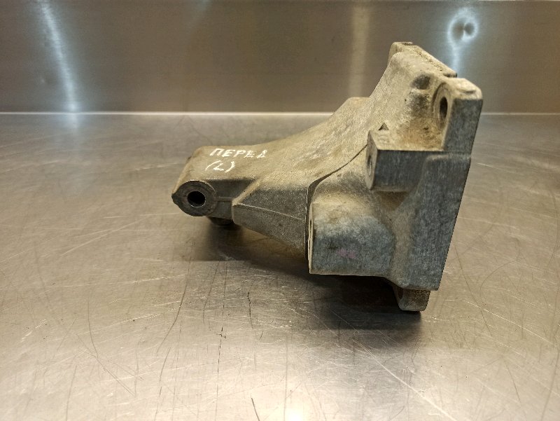 кронштейн генератора, 400 рублей, Екатеринбург