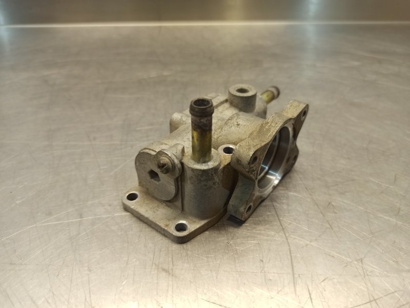 корпус клапана холостого хода, 1000 рублей, Екатеринбург