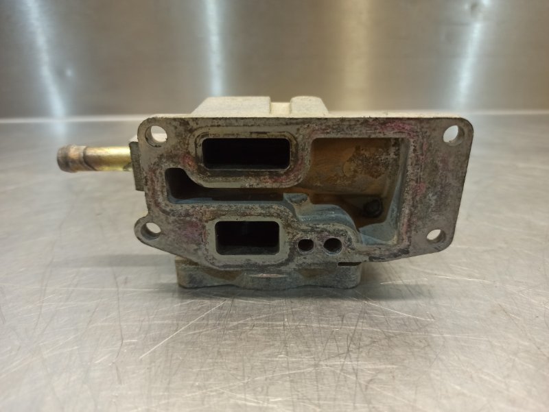 корпус клапана холостого хода, 1000 рублей, Екатеринбург