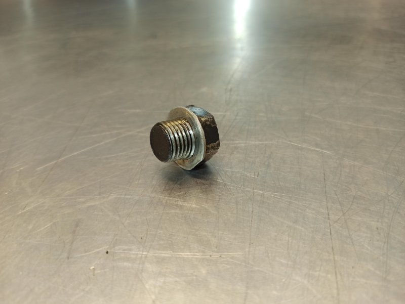 Пробка поддона сливная, 300 рублей, Екатеринбург