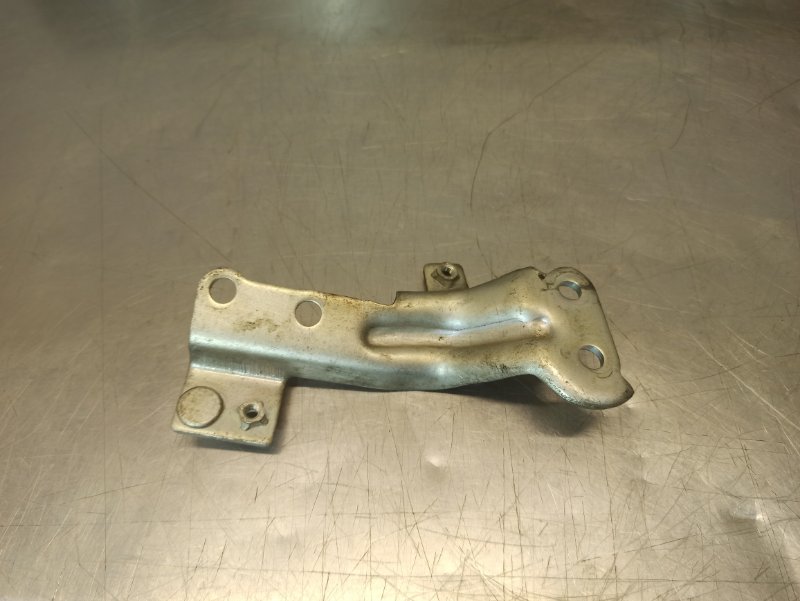 Кронштейн дроссельной заслонки, 400 рублей, Екатеринбург