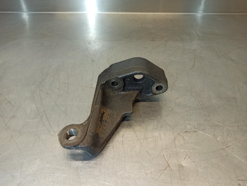 кронштейн опоры двигателя, 400 рублей, Екатеринбург