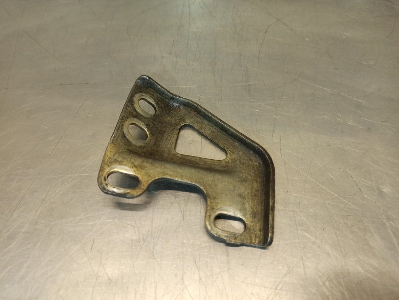 кронштейн, 400 рублей, Екатеринбург