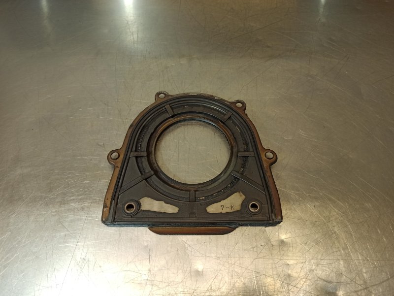 крышка двигателя, 400 рублей, Екатеринбург