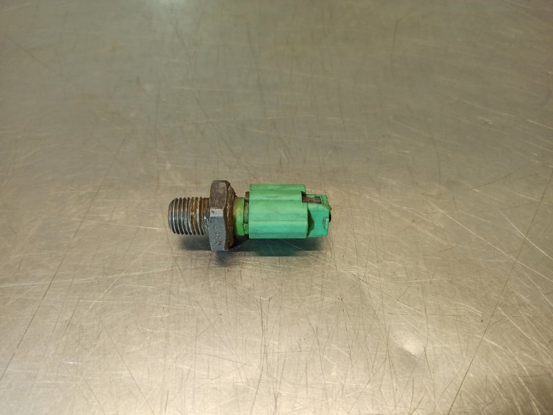 Датчик давления масла, 400 рублей, Екатеринбург