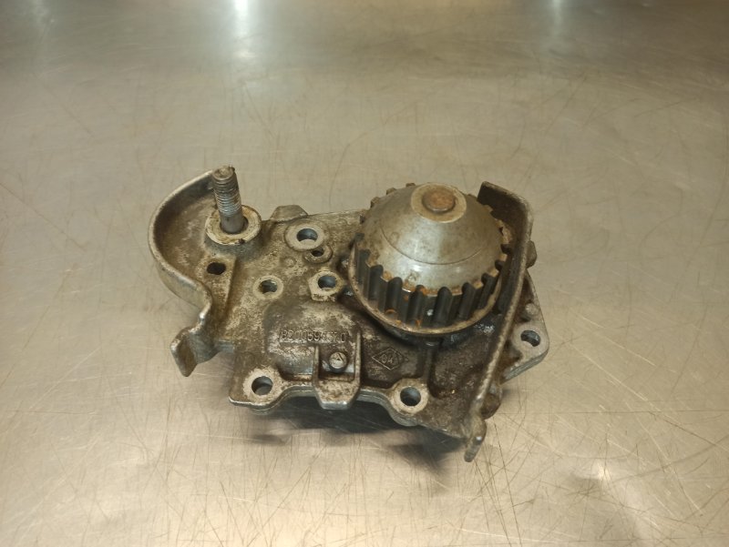 помпа, 700 рублей, Екатеринбург