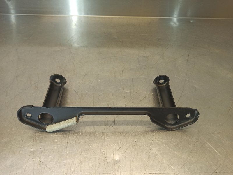 кронштейн топливной рампы, 400 рублей, Екатеринбург