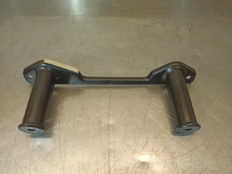 кронштейн топливной рампы, 400 рублей, Екатеринбург