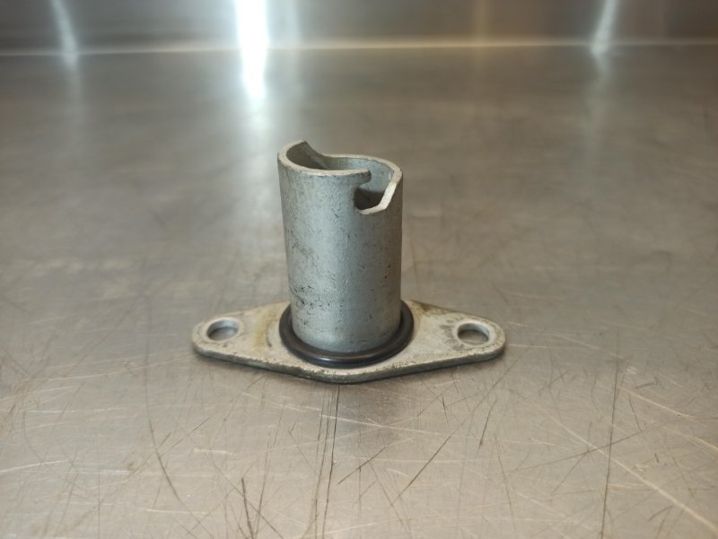 Опорная втулка вала коромысел, 500 рублей, Екатеринбург