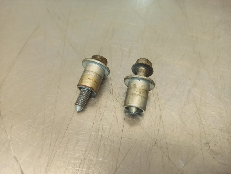 Болт крышки ГБЦ, 400 рублей, Екатеринбург