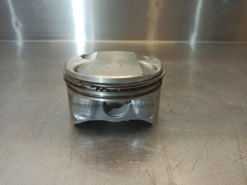 поршень, 700 рублей, Екатеринбург