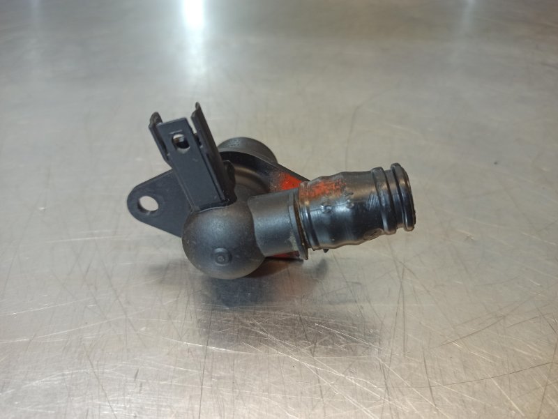 клапан вентиляции картерных газов, 800 рублей, Екатеринбург