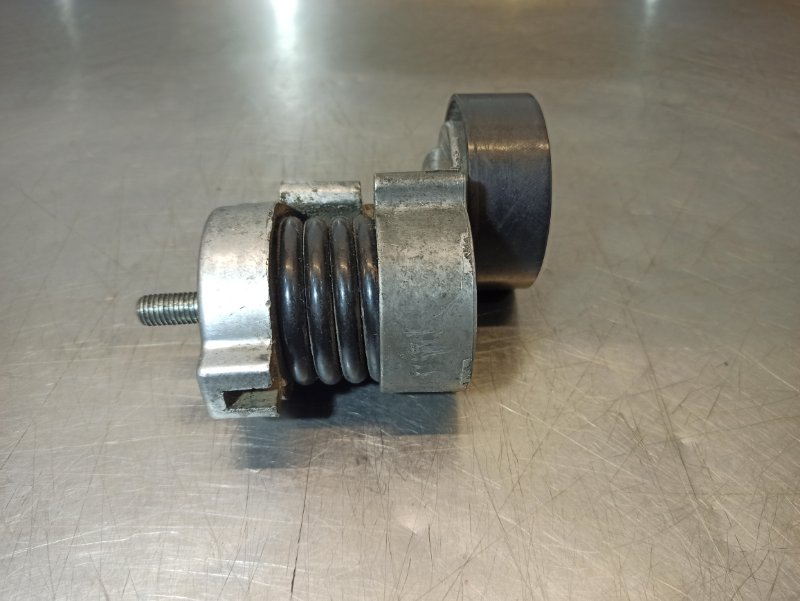 натяжитель ремня, 1000 рублей, Екатеринбург