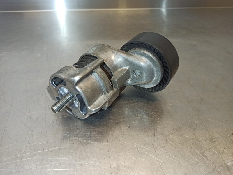 натяжитель ремня, 1000 рублей, Екатеринбург