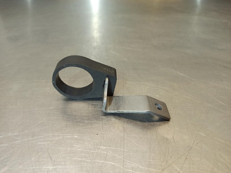 кронштейн клапана вентиляции, 400 рублей, Екатеринбург