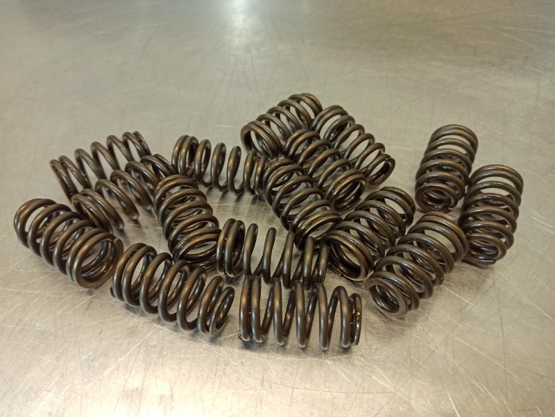 пружина клапана, 400 рублей, Екатеринбург