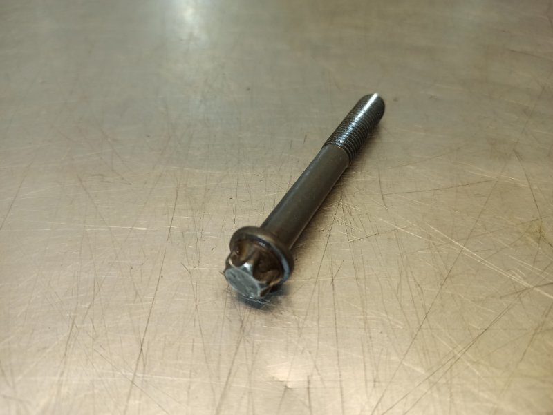 Болт крышки коренного подшипника, 600 рублей, Екатеринбург