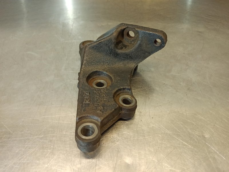 кронштейн двигателя, 400 рублей, Екатеринбург