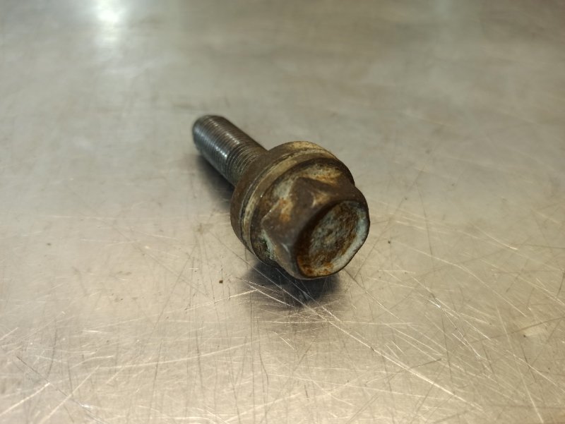 болт коленвала, 400 рублей, Екатеринбург