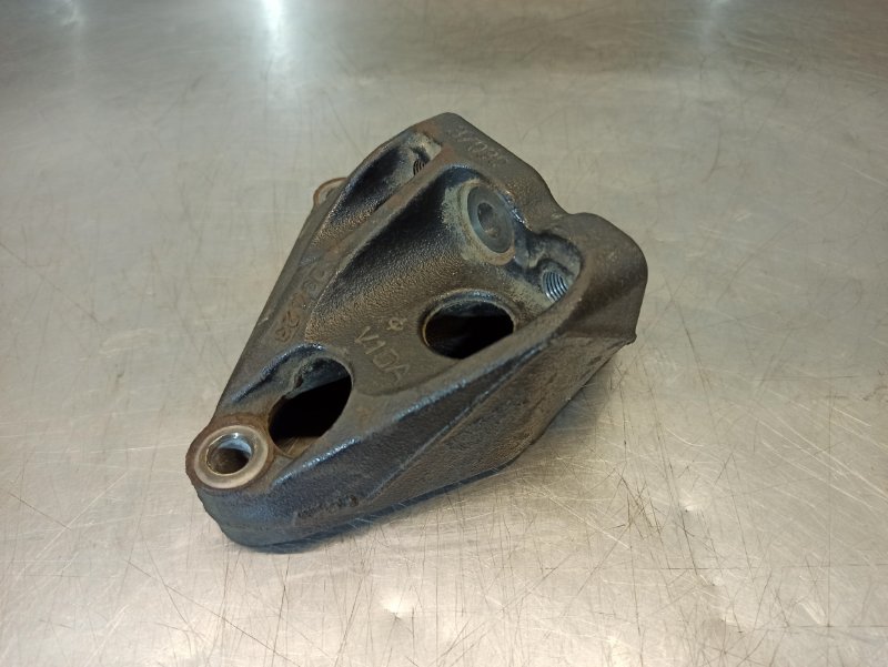 кронштейн опоры двигателя, 400 рублей, Екатеринбург