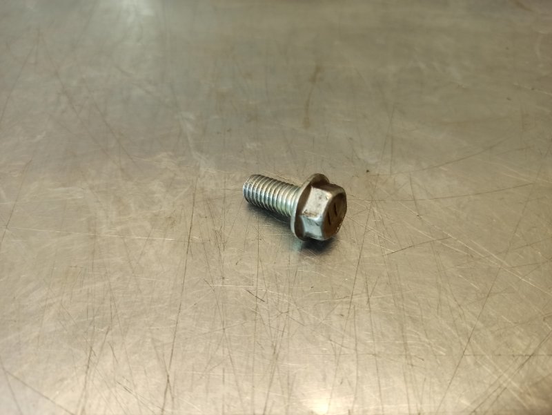 Болт демпфера маховика, 300 рублей, Екатеринбург