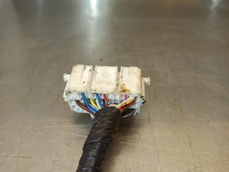 Разъём блока управления двигателем, 600 рублей, Екатеринбург