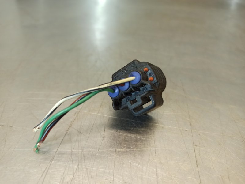 Разъём проводки двигателя, 500 рублей, Екатеринбург