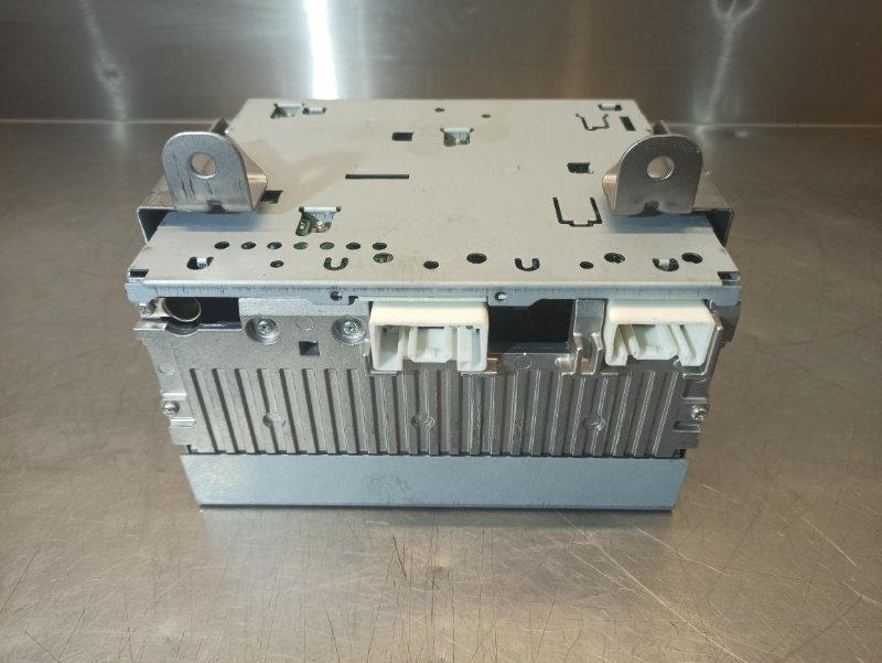 Магнитола, 2000 рублей, Екатеринбург