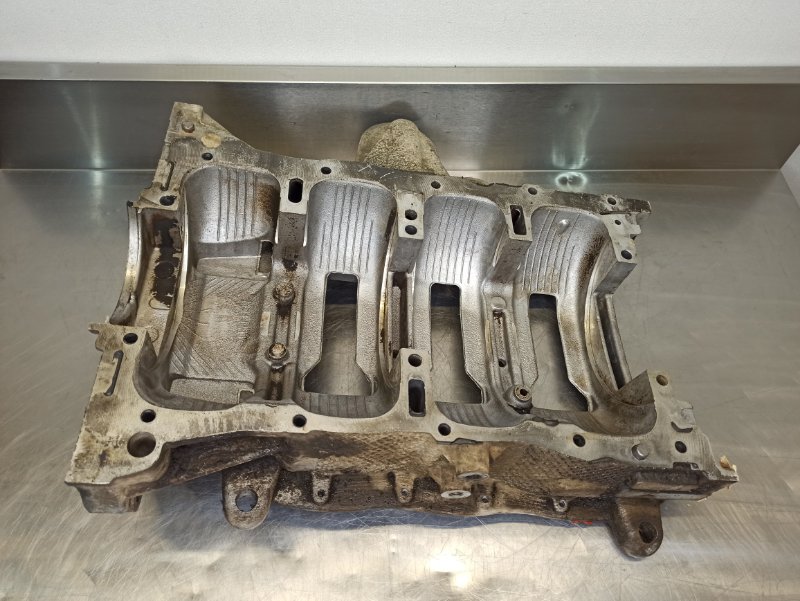 Масляный поддон, 3500 рублей, Екатеринбург