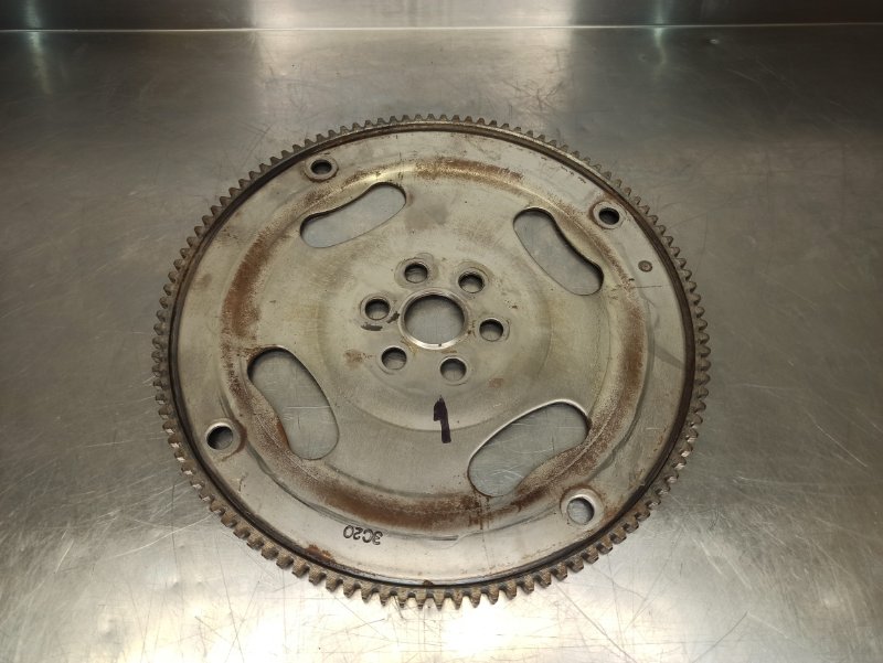 маховик, 800 рублей, Екатеринбург