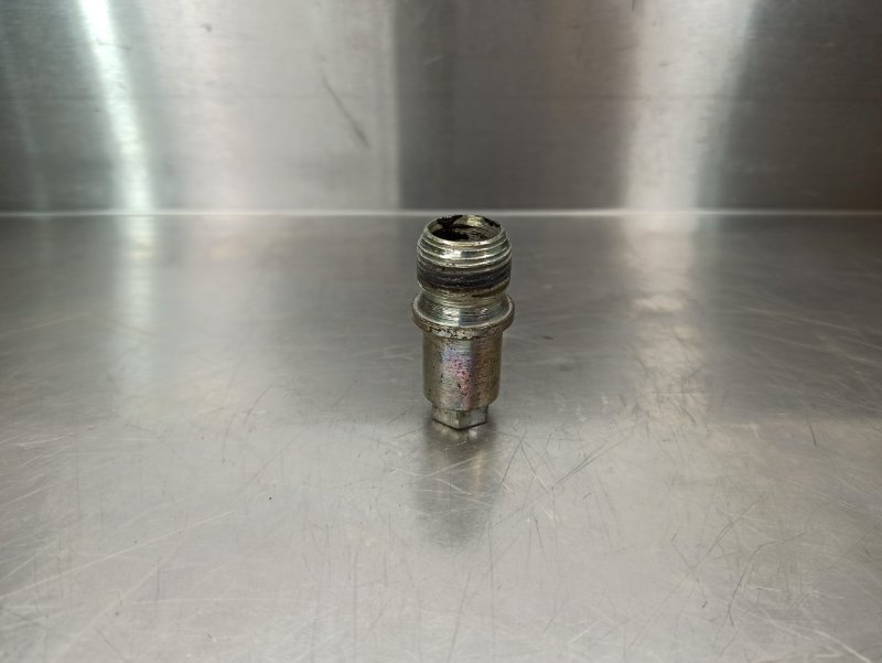 Пробка клапана масляного насоса, 700 рублей, Екатеринбург