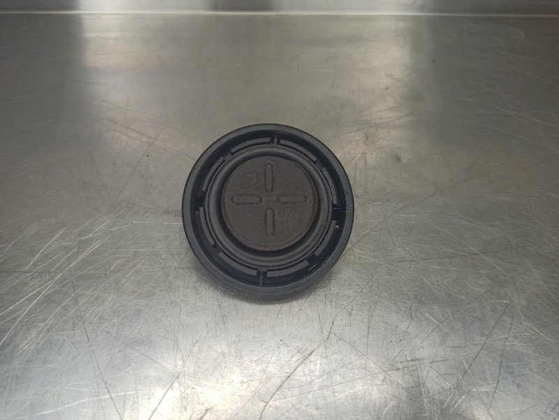 Крышка маслозаливной горловины, 700 рублей, Екатеринбург