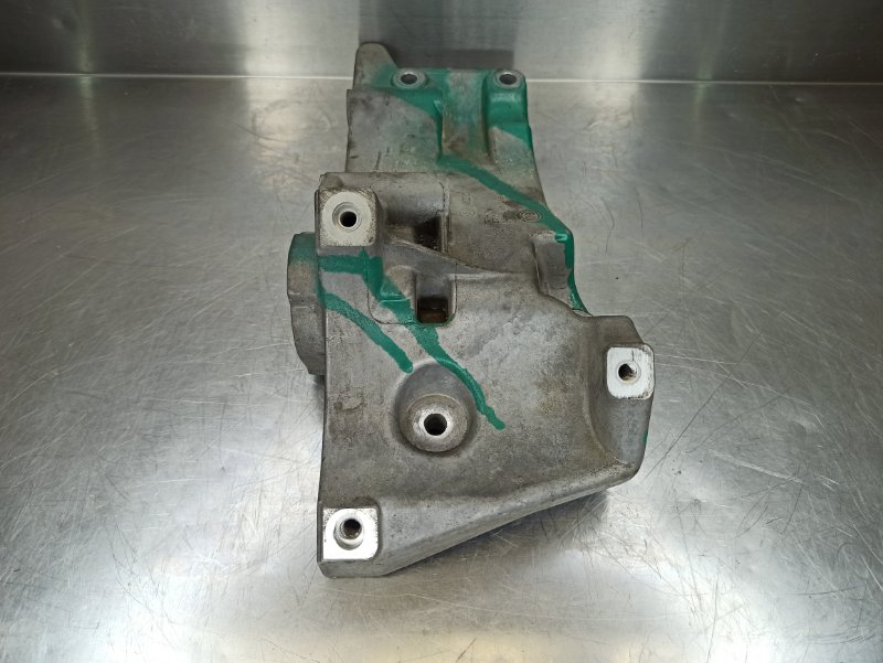 Кронштейн натяжного ролика, 500 рублей, Екатеринбург