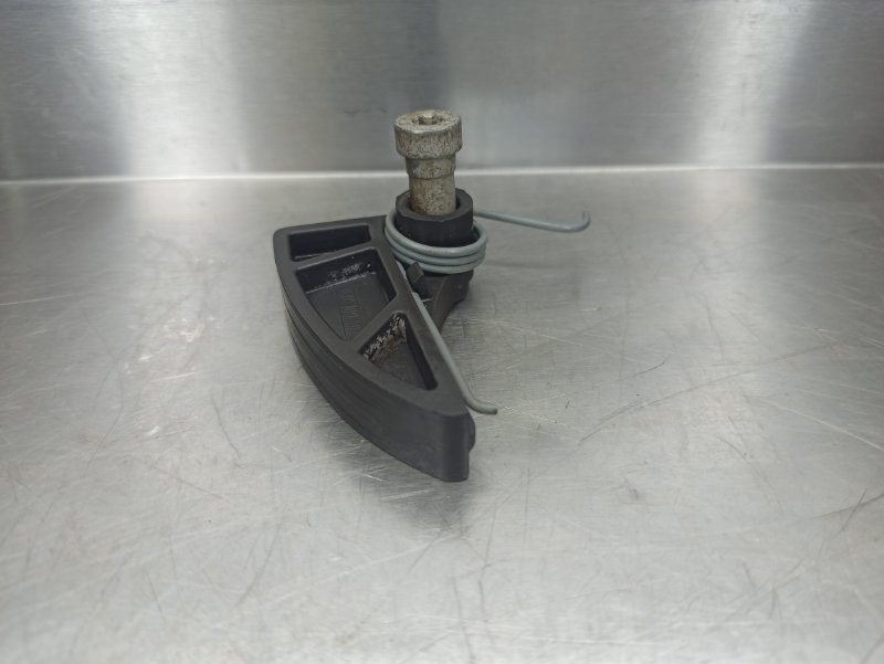 Натяжитель цепи маслонасоса, 600 рублей, Екатеринбург