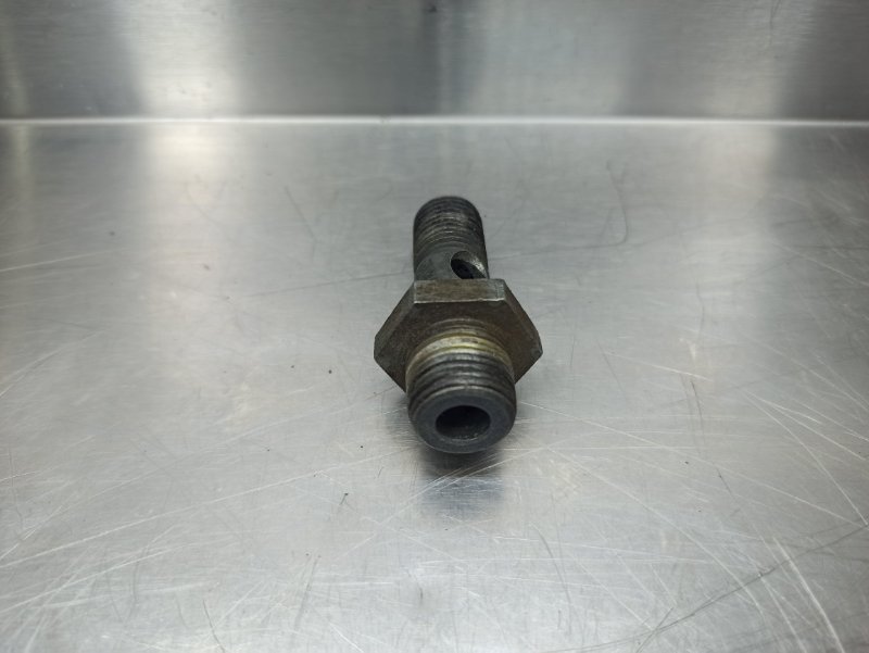 штуцер, 400 рублей, Екатеринбург