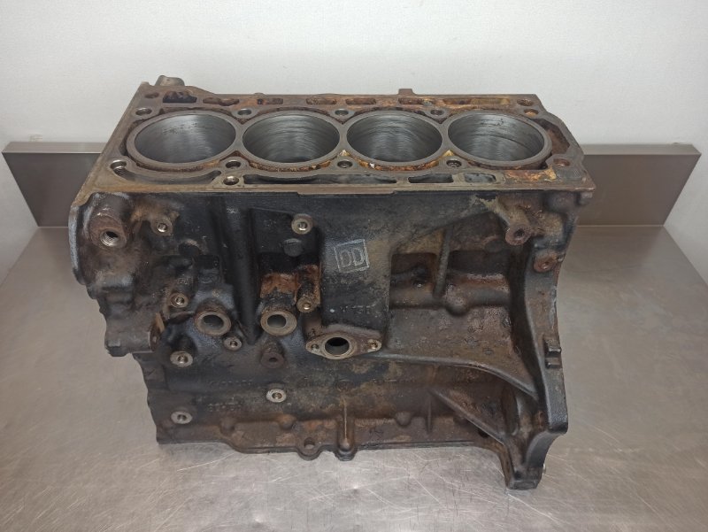 Блок цилиндров, 6500 рублей, Екатеринбург