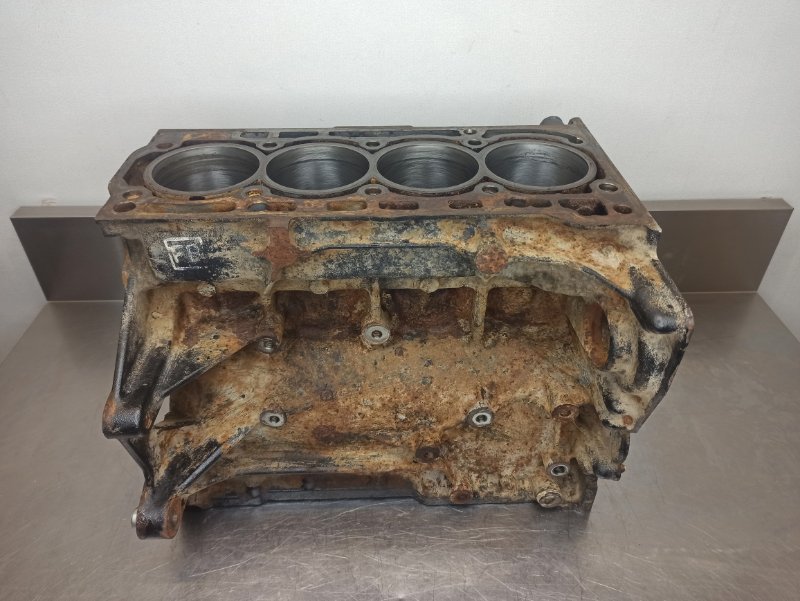 Блок цилиндров, 6500 рублей, Екатеринбург