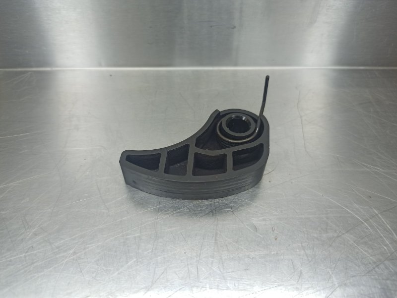 Натяжитель цепи маслонасоса, 400 рублей, Екатеринбург