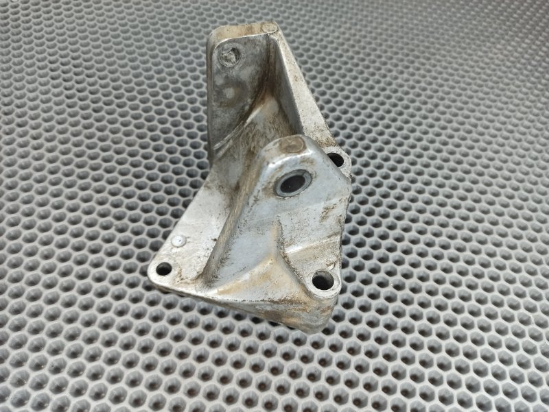 кронштейн насоса ГУР, 400 рублей, Екатеринбург