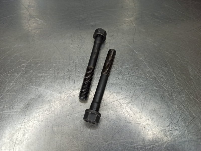Болт крышки коренного подшипника, 400 рублей, Екатеринбург