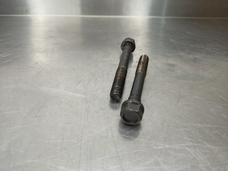 Болт крышки коренного подшипника, 400 рублей, Екатеринбург