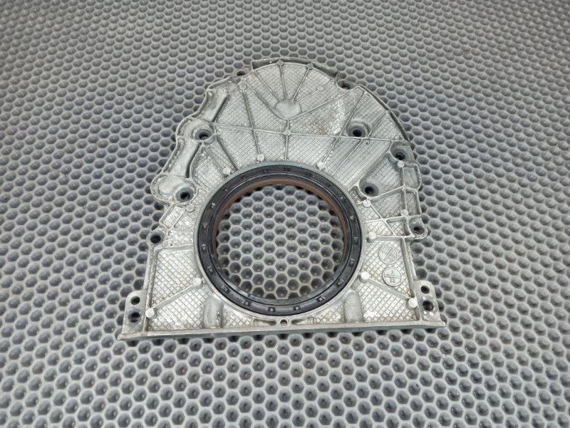 крышка двигателя, 700 рублей, Екатеринбург