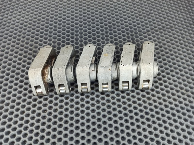 Коромысло выпускного клапана, 400 рублей, Екатеринбург