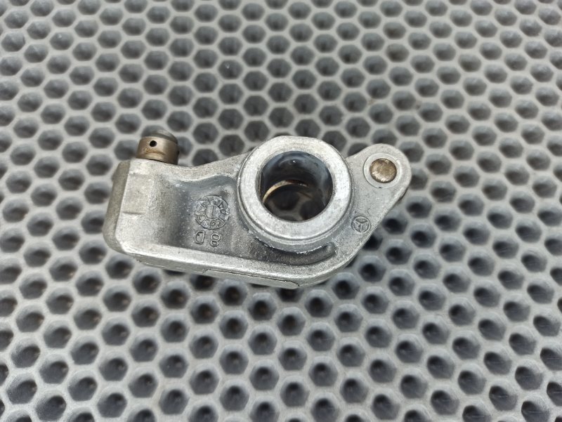 Коромысло впускного клапана, 400 рублей, Екатеринбург