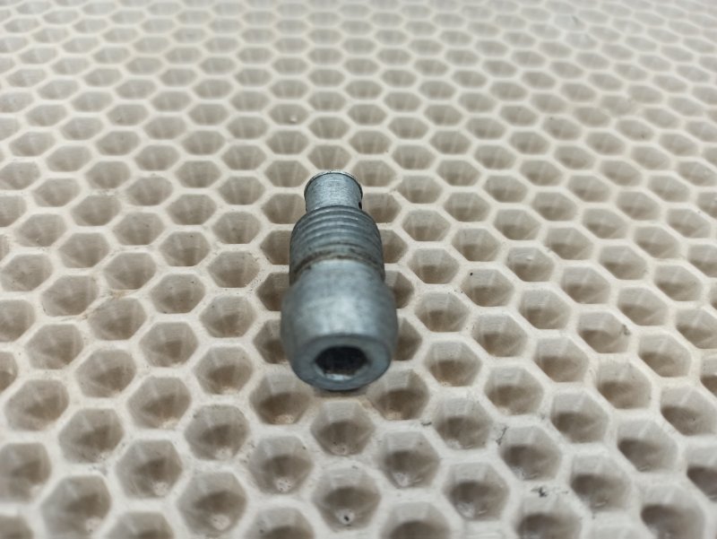 Заглушка блока цилиндров, 300 рублей, Екатеринбург