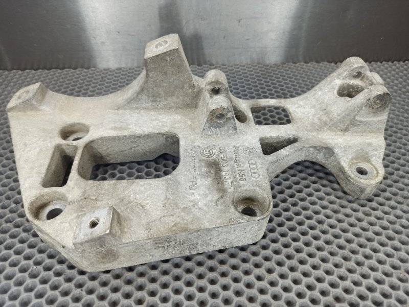 кронштейн генератора, 500 рублей, Екатеринбург