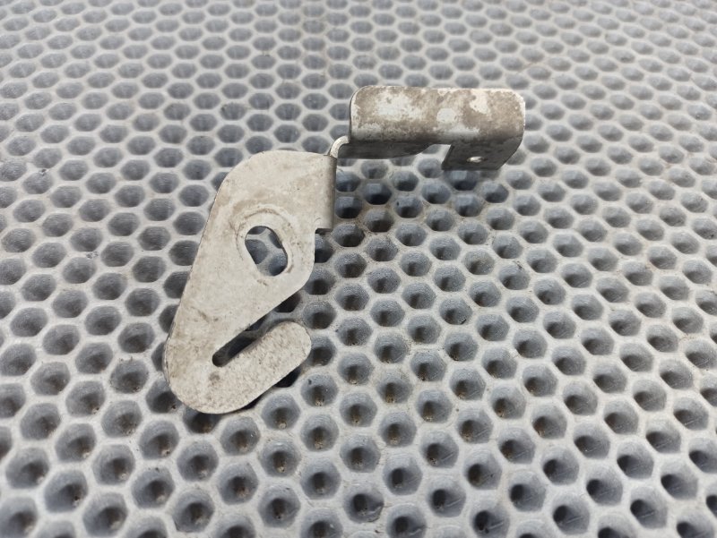 кронштейн, 400 рублей, Екатеринбург