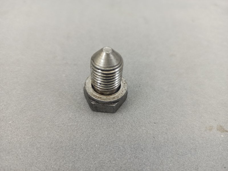 Пробка поддона сливная, 300 рублей, Екатеринбург