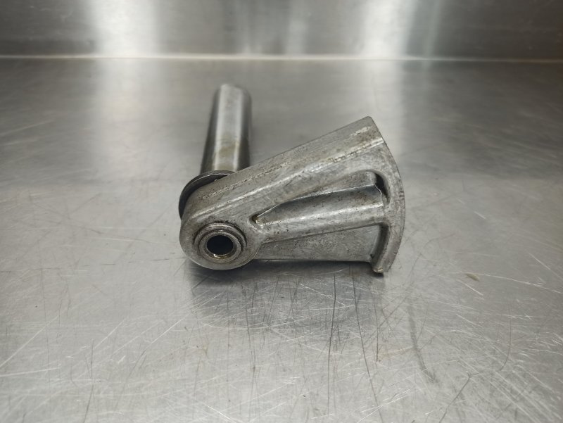 Ось шестерни заднего хода, 500 рублей, Екатеринбург